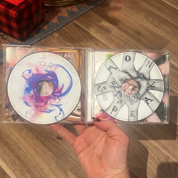 Speak now - Picture 4 of 4